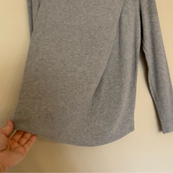 Theory Shirt Small knit long sleeve Pleat Detail Asymmetrical Gray Crew - Picture 7 of 13